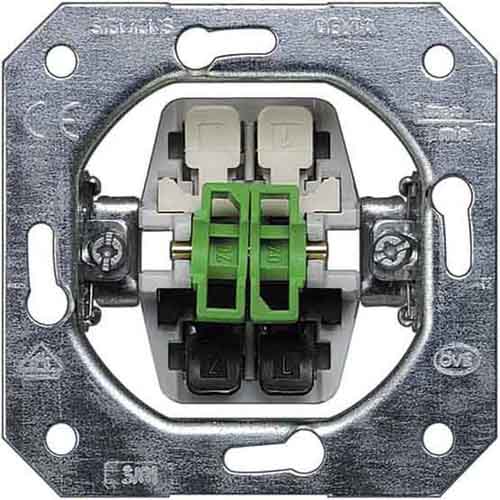Siemens divu taustiņu impulsa slēdzis (1+1) z/a (meh.) IP20 DELTA I-SYSTEM, 5TD2111 cover photo
